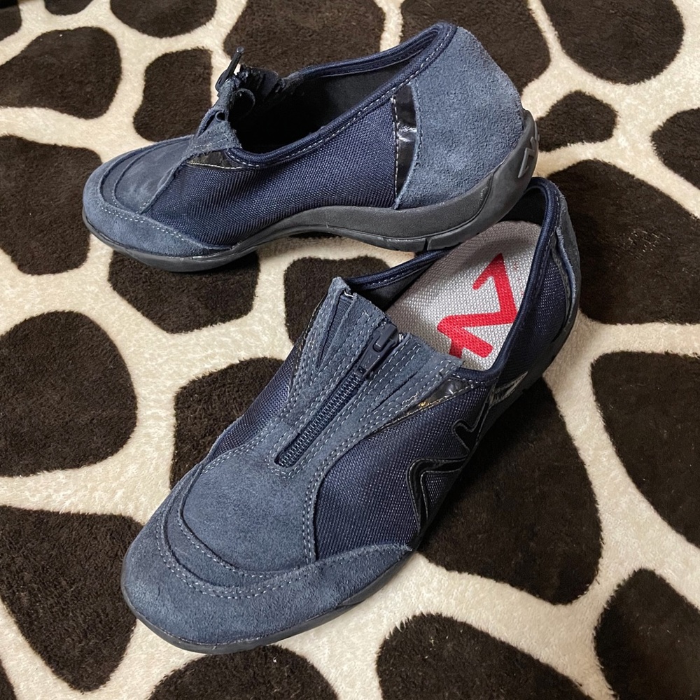 AK Women‘s Shoes